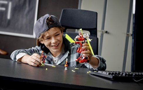 LEGO Ninjago 71707 Kai's Mech Jet