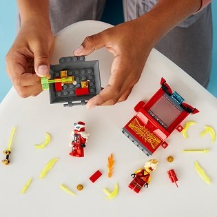 LEGO Ninjago 71714 Kai's Avatar - Arcade Spielautomat LEGO Ninjago 71714 Kai's Avatar - Arcade Spielautomat
