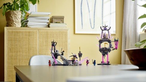 LEGO® NINJAGO® 71771 Tempel des Kristallkönigs LEGO® NINJAGO® 71771 Tempel des Kristallkönigs