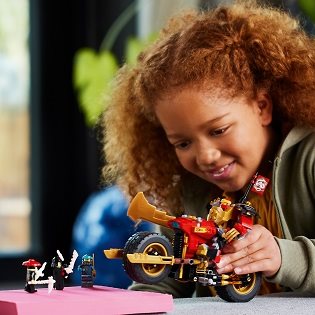 LEGO® NINJAGO® 71783 Kai's EVO Robomotor