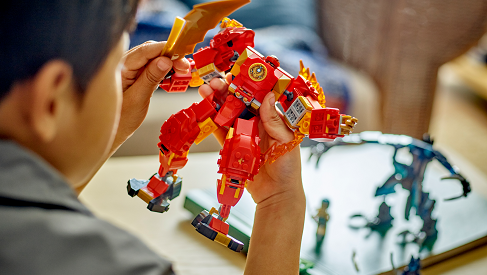 Stavebnica LEGO® NINJAGO® 71808 Kaiov živelný ohnivý robot