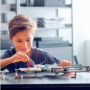 LEGO Star Wars 75249 Y-Wing Fighter Resistance