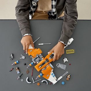 LEGO Star Wars 75273 Poe Dameron's X-wing Fighter