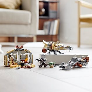 LEGO Star Wars 75299 Trouble on the planet Tatooine