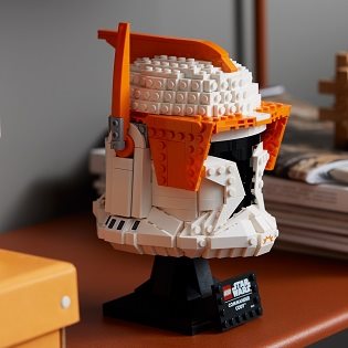 LEGO® Star Wars™ 75350 Clone Commander Cody's Helmet LEGO® Star Wars™ 75350 Clone Commander Cody's Helmet
