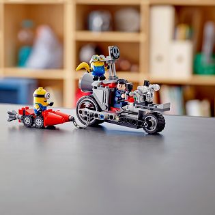 LEGO Minions 75549 Unstoppable Bike Chase