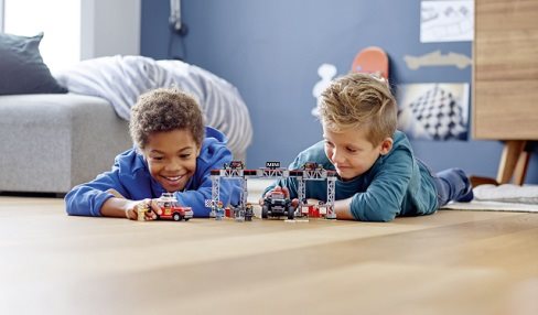  LEGO Speed ??Champions 75894 Mini Cooper S-Rallye 1967 und MINI John Cooper Works Buggy 2018