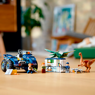 LEGO Jurassic World 75940 Gallimimus and Pteranodon Breakout LEGO Jurassic World 75940 Gallimimus and Pteranodon Breakout