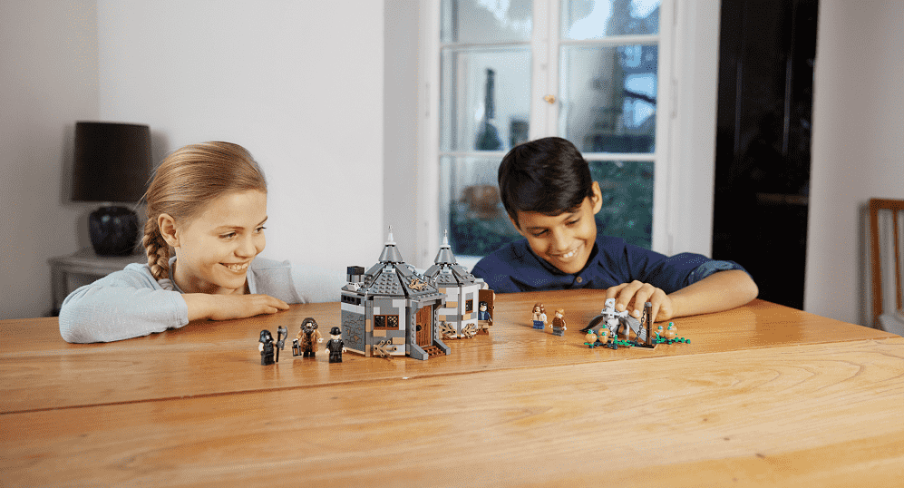 LEGO Harry Potter 75947 Hagrid's Hut: Buckbeaks Rescue