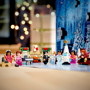 LEGO Harry Potter 75981 Advent Calendar 
