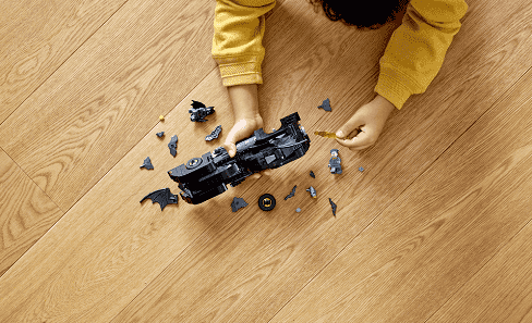 LEGO Superhelden 76119 Batmobile: Joker's Pursuit 
