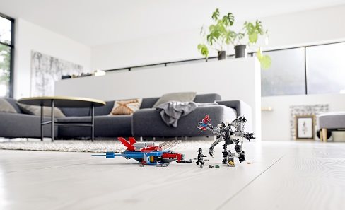LEGO Super Heroes Spiderjet Venom robotja ellen