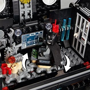 LEGO Super Heroes 76160 Mobile Bat Base 