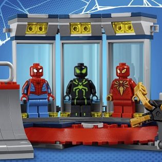 LEGO Super Heroes 76175 Attack on the spider' s lair LEGO Super Heroes 76175 Attack on the spider' s lair