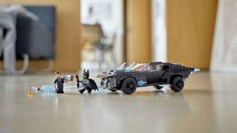 LEGO DC Batman 76181 Batmobil: Chase with Penguin LEGO DC Batman 76181 Batmobil: Chase with Penguin