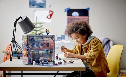 LEGO Super Heroes 76196 The Avengers Advent Calendar 