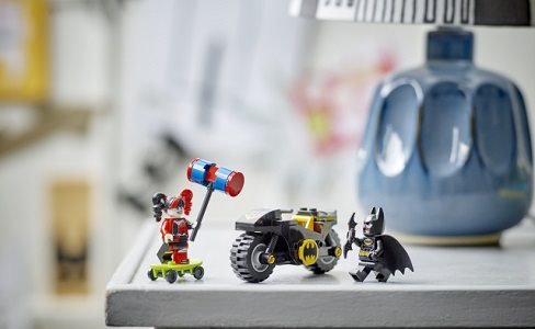 LEGO DC Batman 76220 Batman vs. Harley Quinn