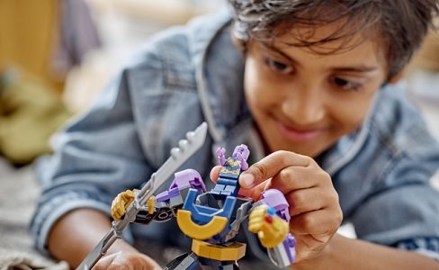 LEGO Marvel 76242 Thanos in robot armour LEGO Marvel 76242 Thanos in robot armour