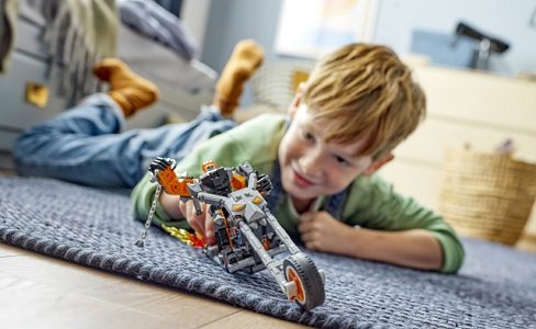 LEGO Marvel 76245 Ghost Rider Robotic Suit and Motorcycle LEGO Marvel 76245 Ghost Rider Robotic Suit and Motorcycle