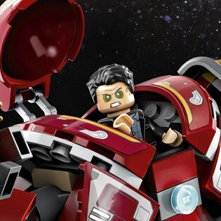 LEGO Marvel 76247 Hulkbuster: Battle for Wakanda