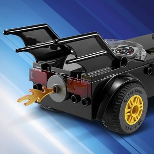 LEGO DC Batman 76264 Pursuit in the Batmobile: Batman vs. Joker