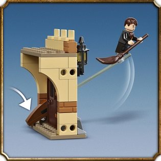 LEGO® Harry Potter™ 76395 Hogwarts™: First Flying Lesson