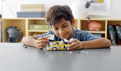 LEGO Speed Champions 76898 1985 Audi Sport quattro S1 LEGO Speed Champions 76898 1985 Audi Sport quattro S1