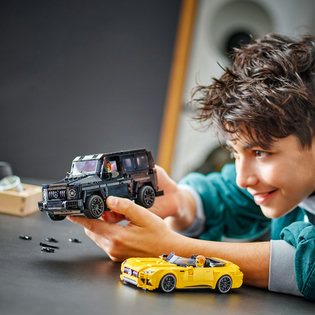 LEGO stavebnica LEGO® Speed Champions 76924 Mercedes-AMG G 63 a Mercedes-AMG SL 63