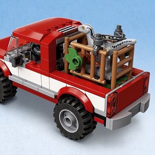 LEGO Jurassic World 76946 Catching the Velociraptors Blue and Beta LEGO Jurassic World 76946 Catching the Velociraptors Blue and Beta