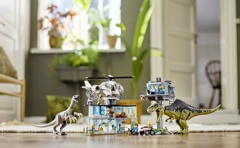 LEGO Jurassic World 76949 Attack of the Giganotosaurus and Therizinosaurus LEGO Jurassic World 76949 Attack of the Giganotosaurus and Therizinosaurus