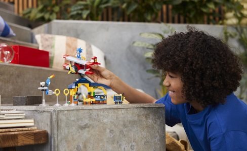 LEGO Sonic The Hedgehog 76991 Tails' Workshop and Tornado Plane LEGO Sonic The Hedgehog 76991 Tails' Workshop and Tornado Plane