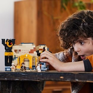 LEGO® Indiana Jones™ 77013 Flucht aus der verlorenen Gruft LEGO® Indiana Jones™ 77013 Flucht aus der verlorenen Gruft