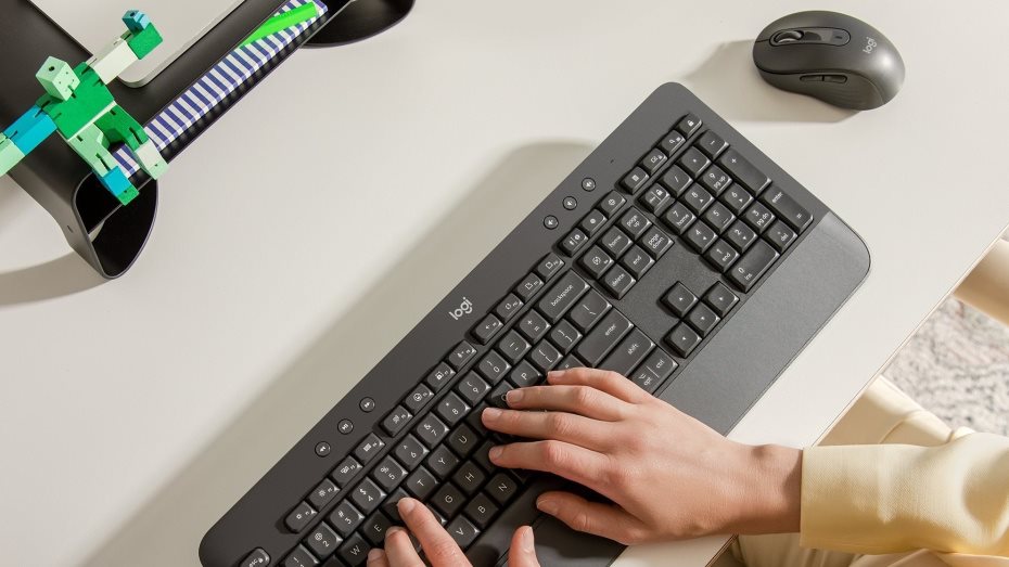 Logitech Signature K650