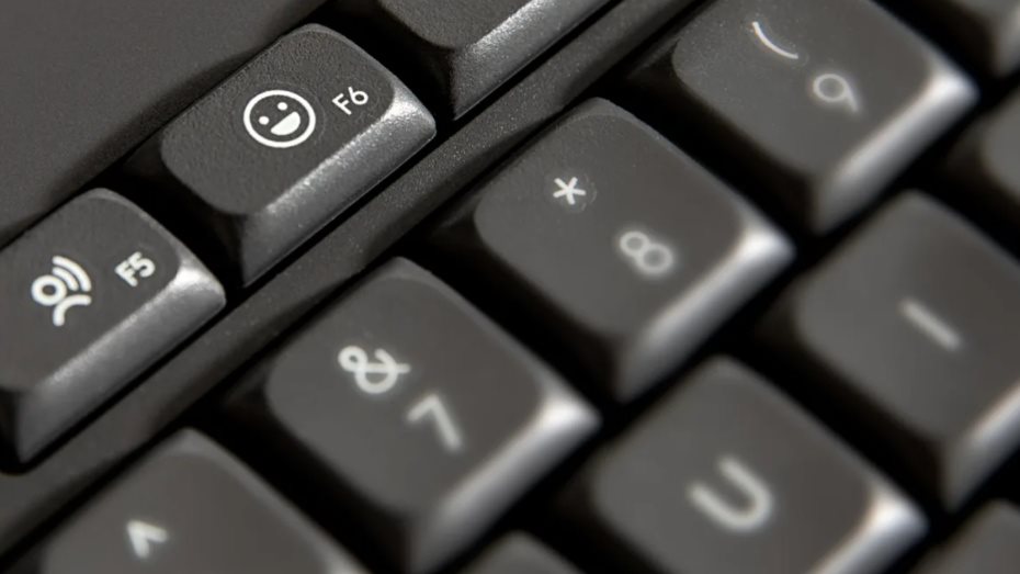 Logitech Signature K650