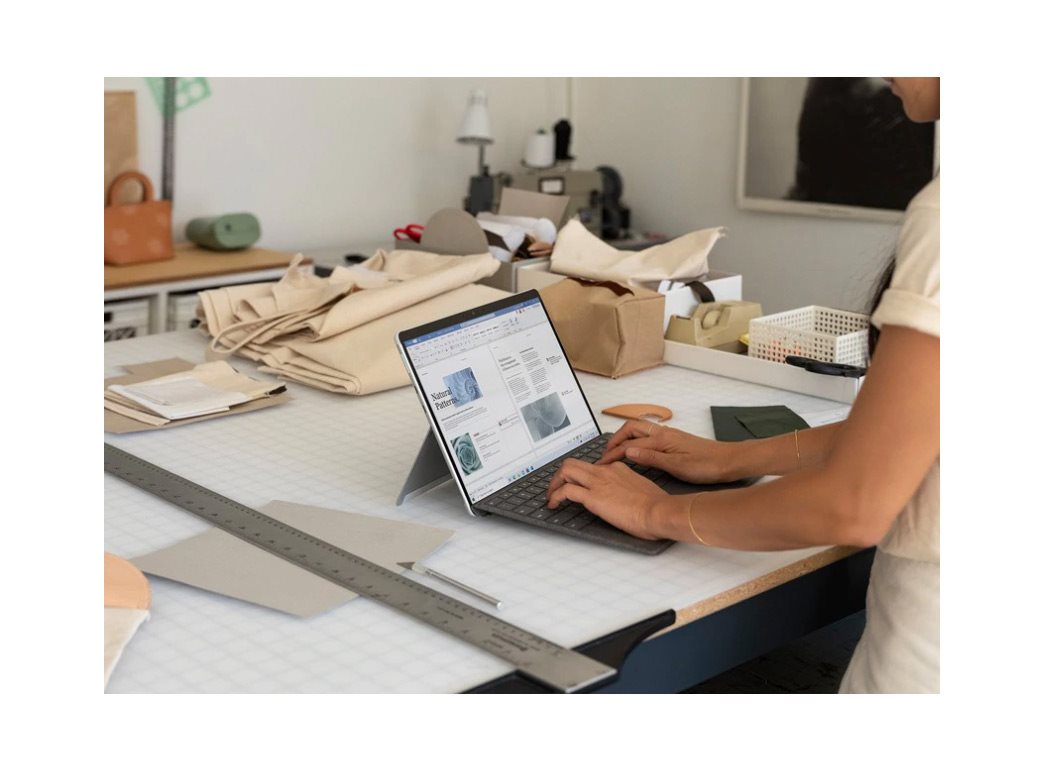 Microsoft Surface Pro X 2022 256GB 16GB Platinum