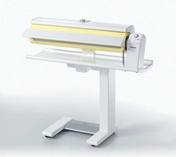 Mangeľ Miele B990
