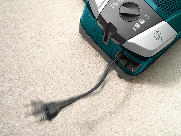 Miele Classic C1 Parquet PowerLine Navíjení kabelu