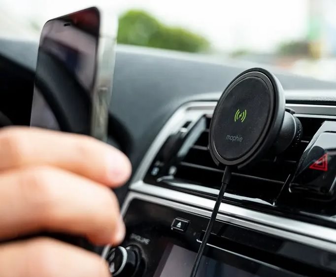 Mophie Snap+ Wireless Charging Pad 15W