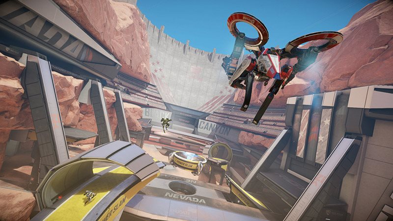 Combat machines in realistic arcade battles Bojové stroje v atraktivně pojatých arénových soubojích