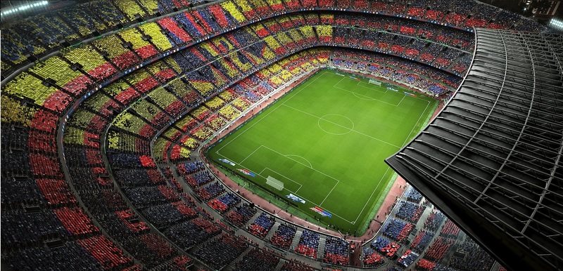 Pro Evolution Soccer 2018 Premium Edition - neskutečná atmosféra