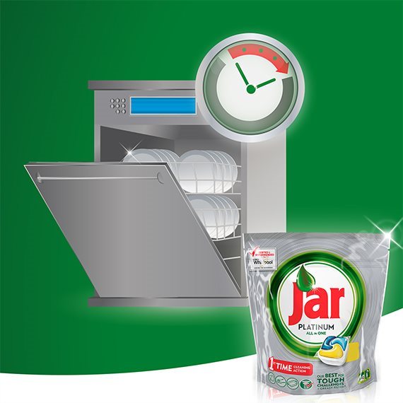 Myčka a kapsle Jar Premium Otevřená myčka s nádobím uvnitř a balení kapslí jar Premium
