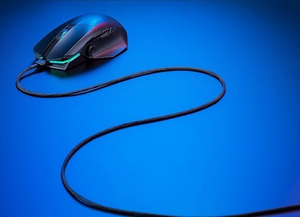 ASUS ROG CHAKRAM X URSPRUNG