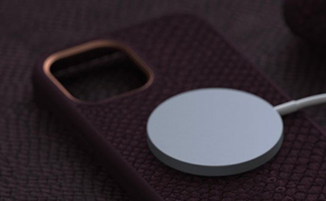 Phone Cover - Njord Eldur Case for iPhone 13 Proe