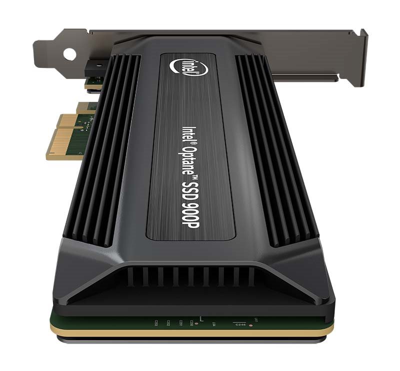 Pod krytem se nachází nové paměťové moduly Intel SSD 900p