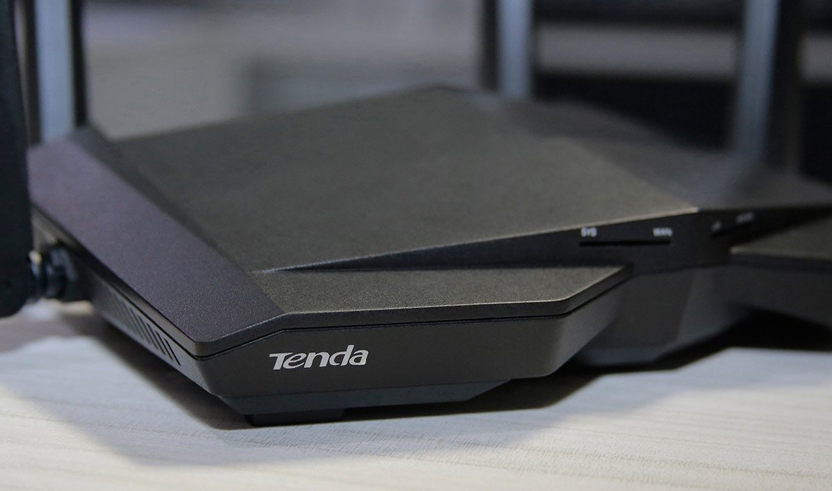 Tenda AC10 WiFi Router Tenda AC10 WiFi Router