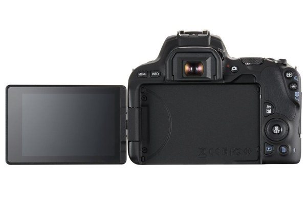 Canon EOS 200D
