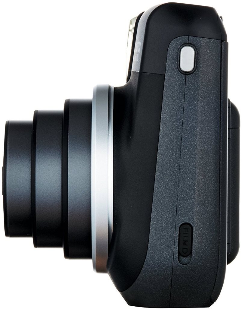 Fujifilm Instax Mini 70 Krátce po vyfocení vyjede snímek z postranního otvoru fotoaparátu