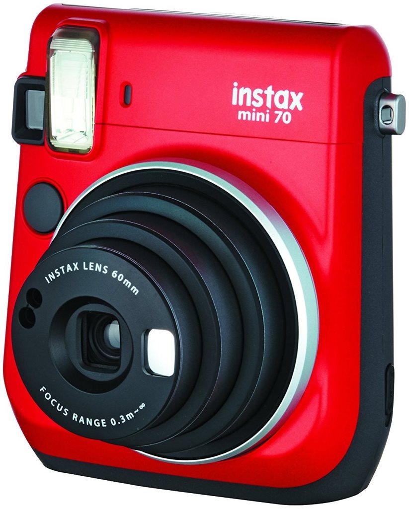 Fujifilm Instax Mini 70 Fotoaparát nabízí selfie mód a režim Hi-Key pro věrohodné zachycení světlých barev