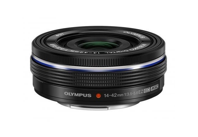 Olympus OM-D E-M10 Mark IV + 14-42 mm