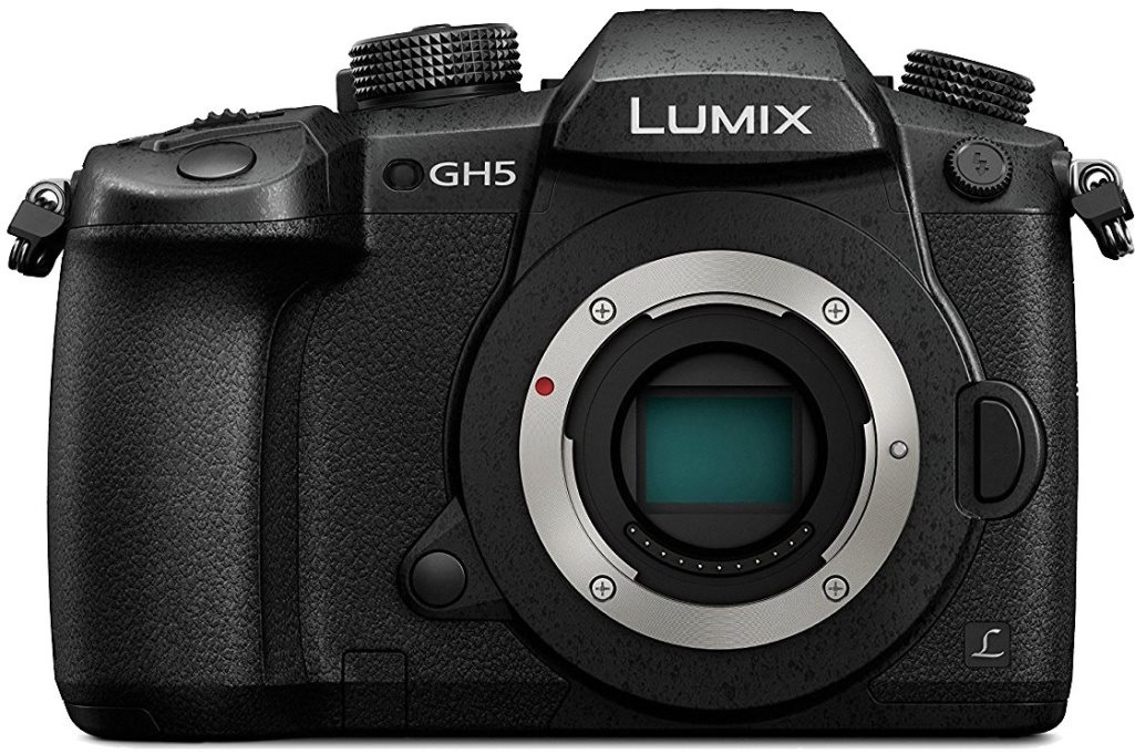 Panasonic LUMIX DMC-GH5 Důležitou vlastností je také odolné zpracování z pevné hořčíkové slitiny